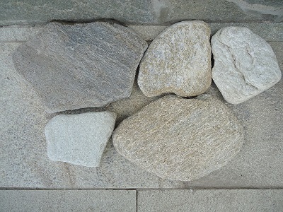 Kvarcit dly mosheniy galtovaniy